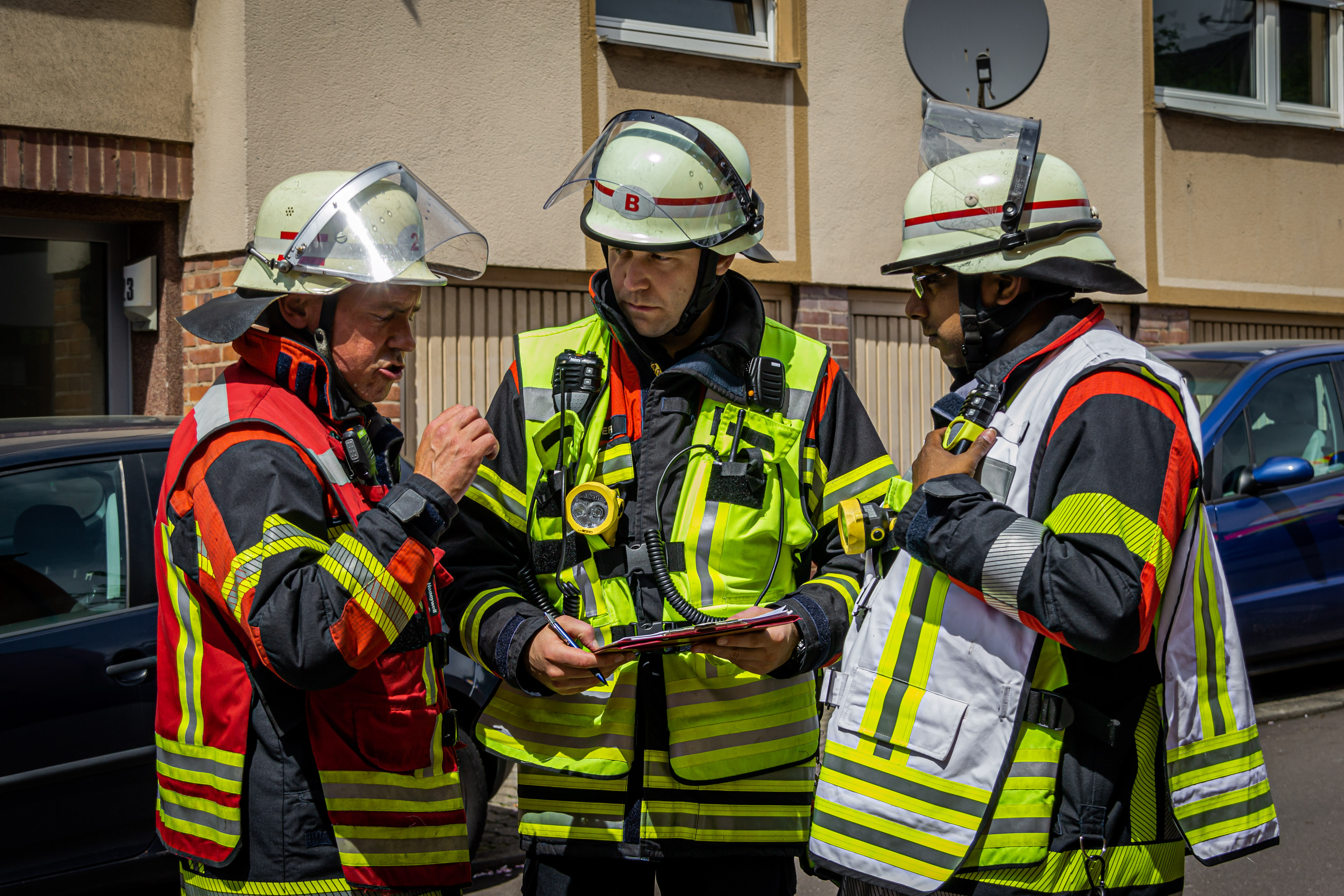 Einsatzleitung der Feuerwehr während eines Einsatzes